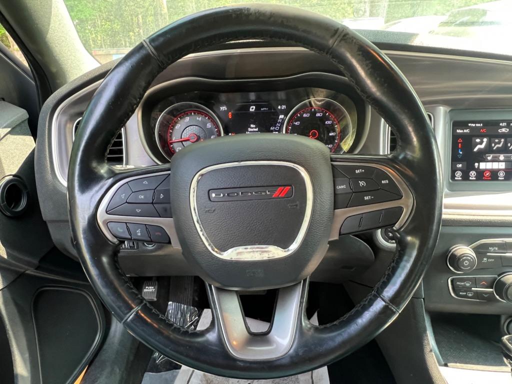 2019 Dodge Charger SXT photo