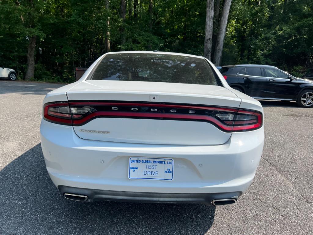 2019 Dodge Charger SXT photo