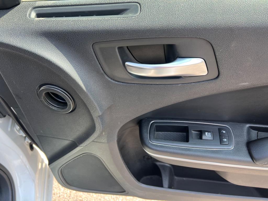 2019 Dodge Charger SXT photo