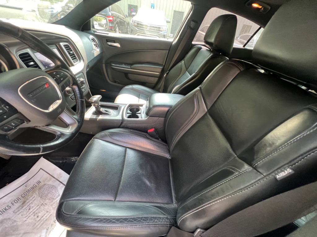 2019 Dodge Charger SXT photo