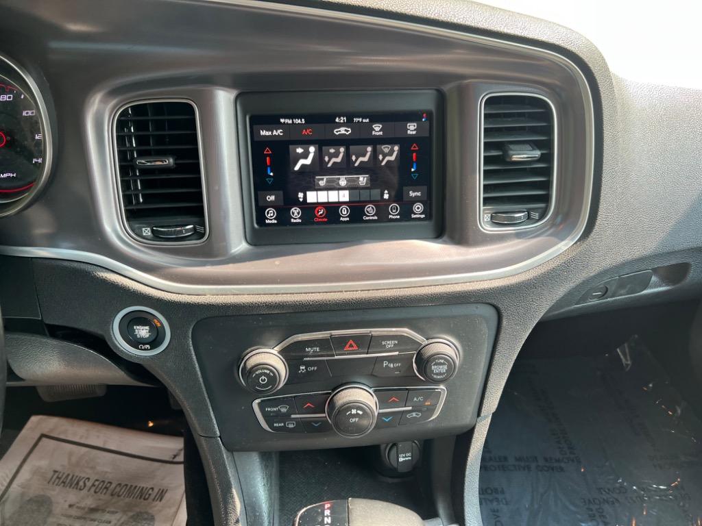 2019 Dodge Charger SXT photo