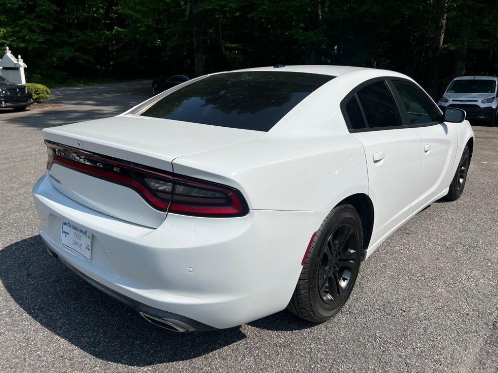 2019 Dodge Charger SXT photo
