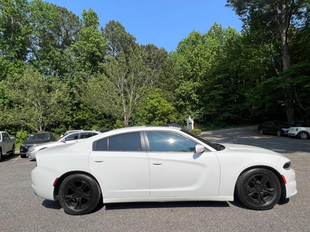 2019 Dodge Charger SXT photo