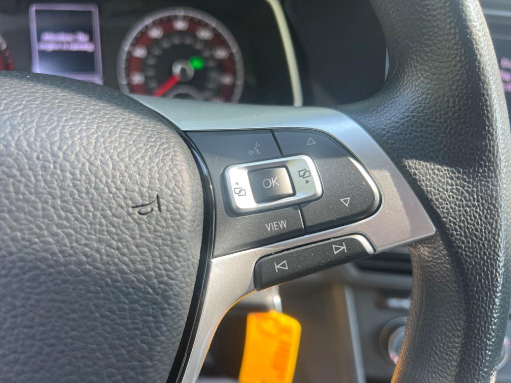 2019 Volkswagen Jetta S photo