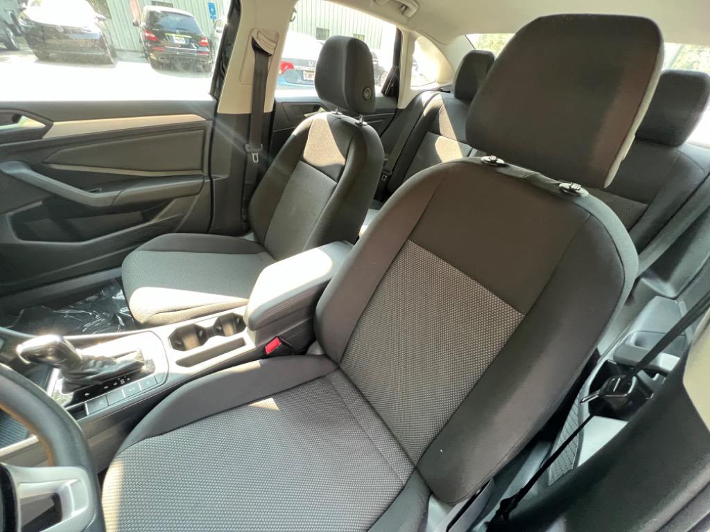 2019 Volkswagen Jetta S photo