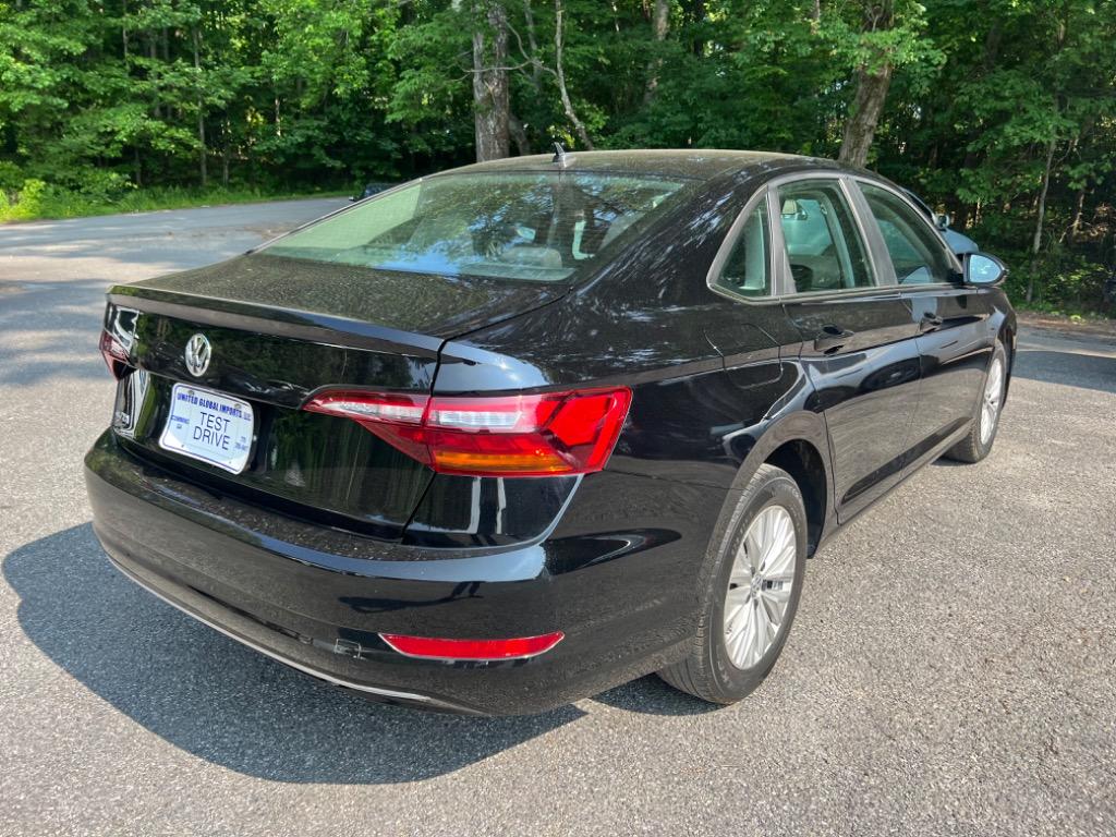 2019 Volkswagen Jetta S photo