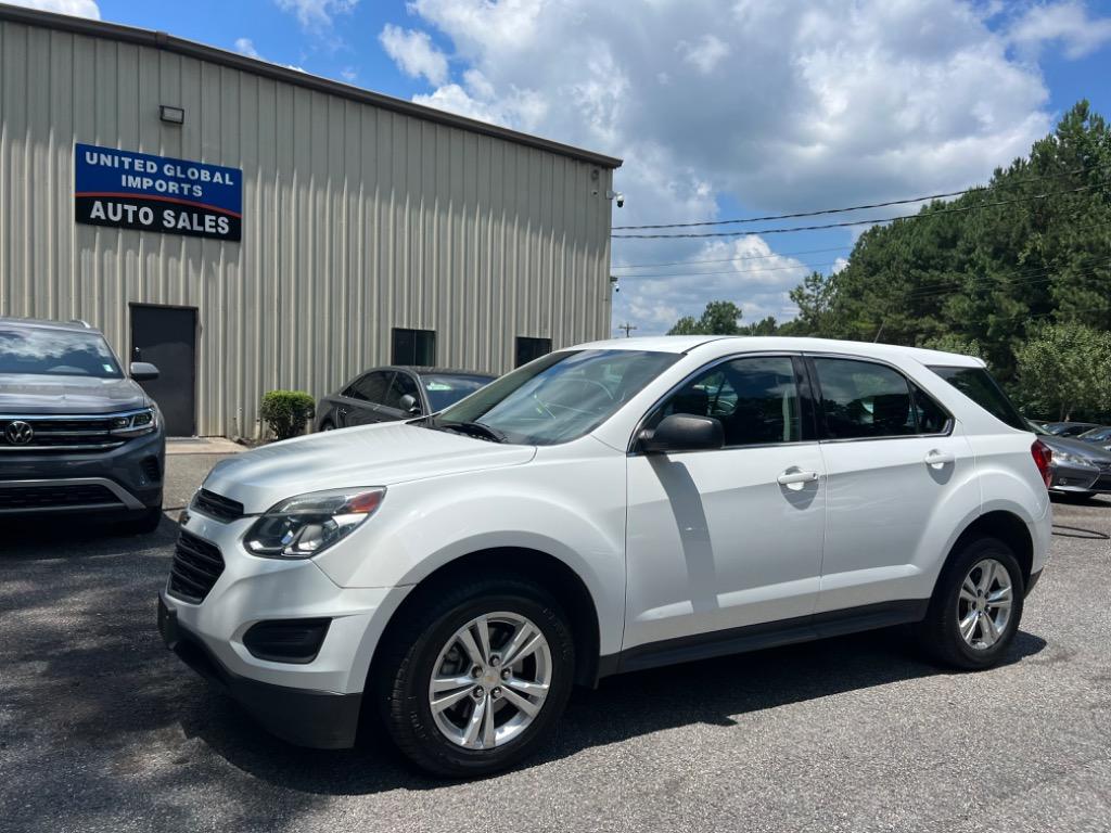 2017 Chevrolet Equinox LS photo