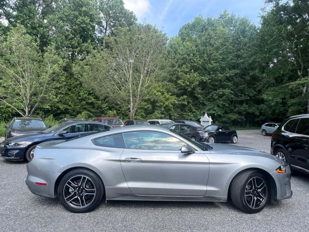 2020 Ford Mustang Eco photo