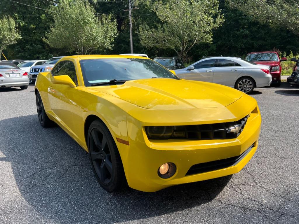 2011 Chevrolet Camaro LT photo