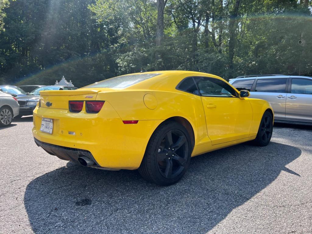 2011 Chevrolet Camaro LT photo