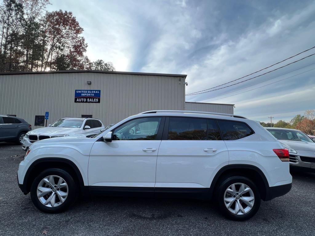 2019 Volkswagen Atlas S photo