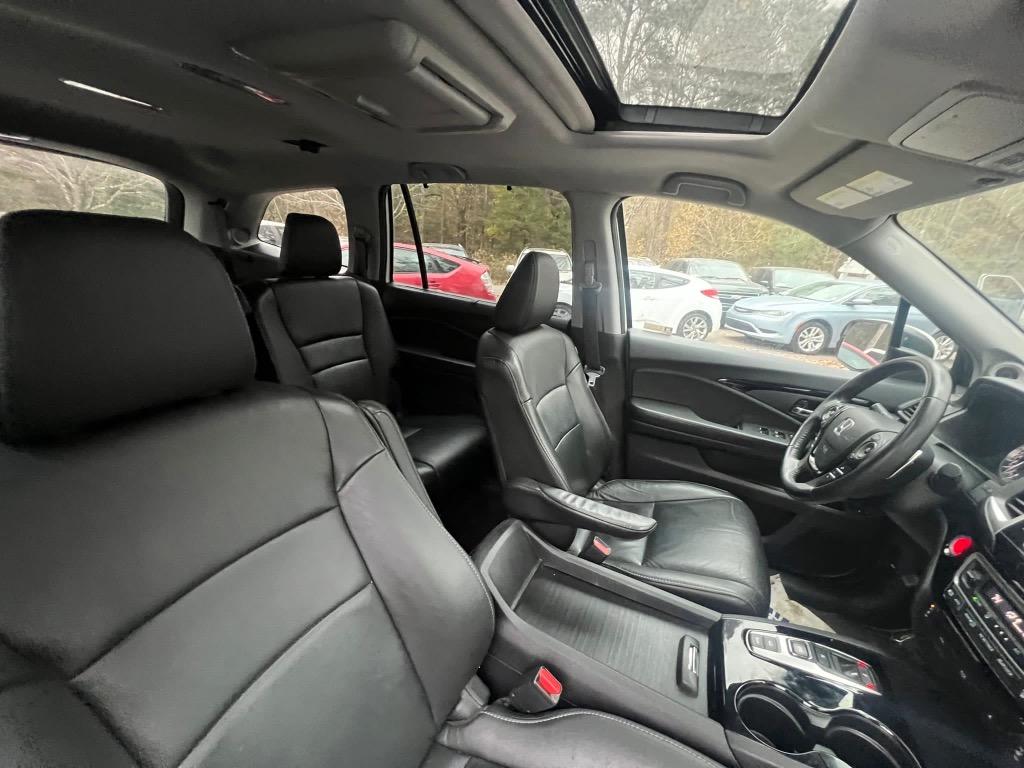 2018 Honda Pilot Touring photo