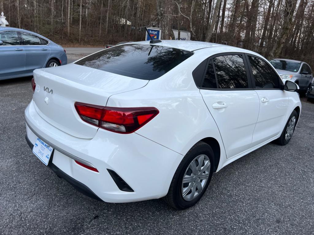 2022 Kia Rio LX photo