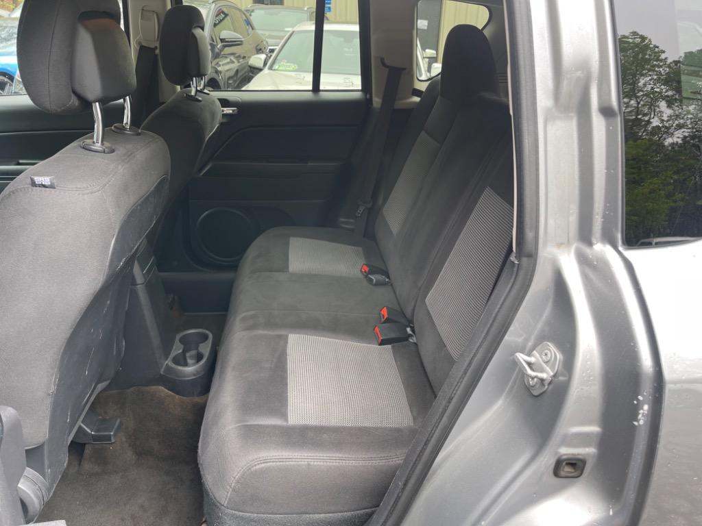 2016 Jeep Compass Sport photo