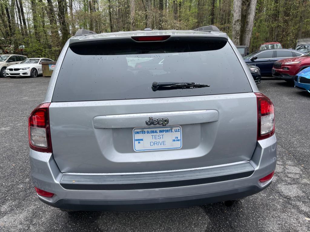 2016 Jeep Compass Sport photo