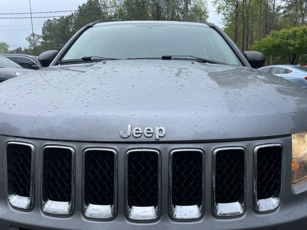 2016 Jeep Compass Sport photo