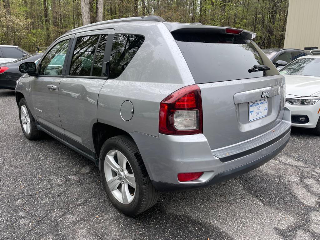 2016 Jeep Compass Sport photo