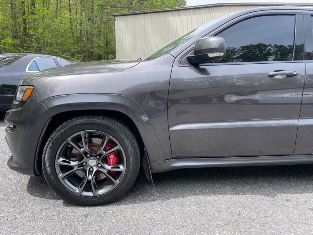 2015 Jeep Grand Cherokee SRT photo