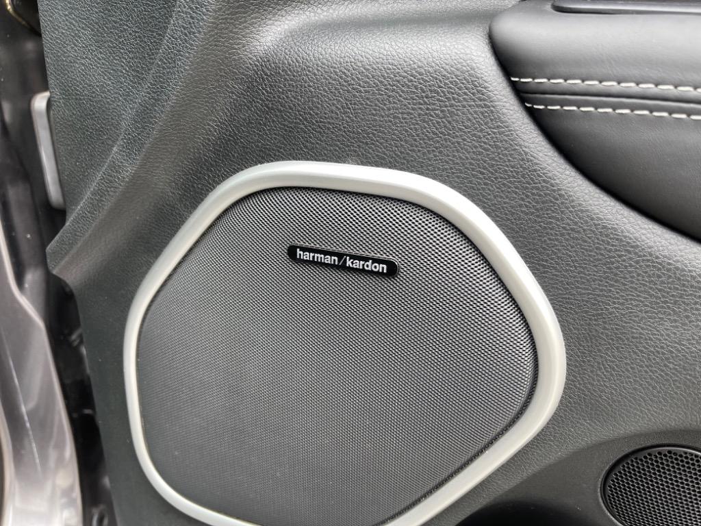 2015 Jeep Grand Cherokee SRT photo