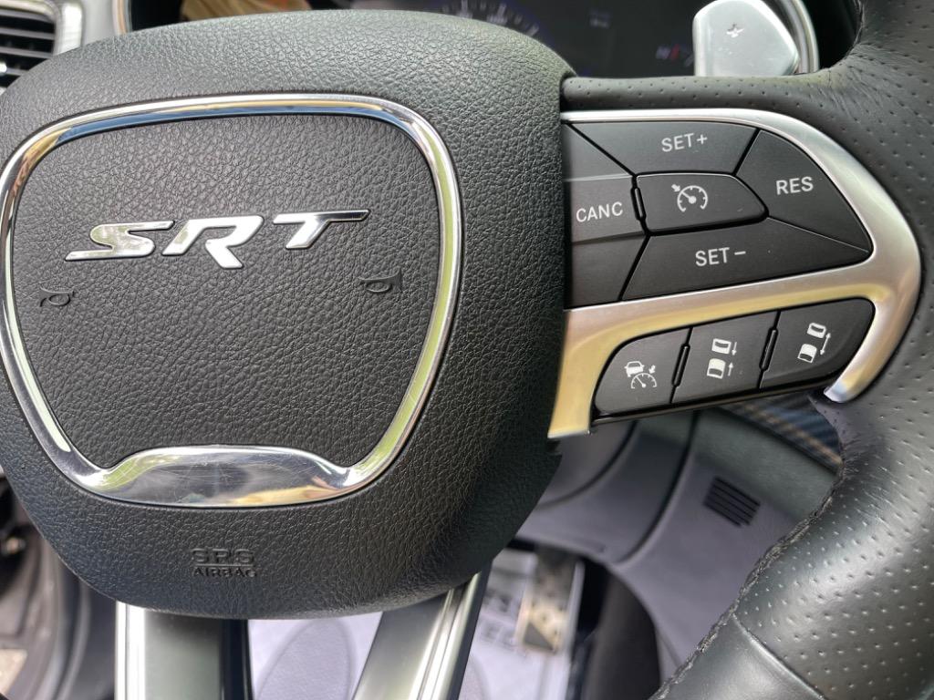 2015 Jeep Grand Cherokee SRT photo