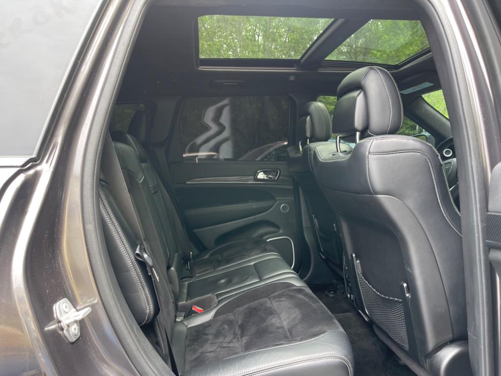 2015 Jeep Grand Cherokee SRT photo
