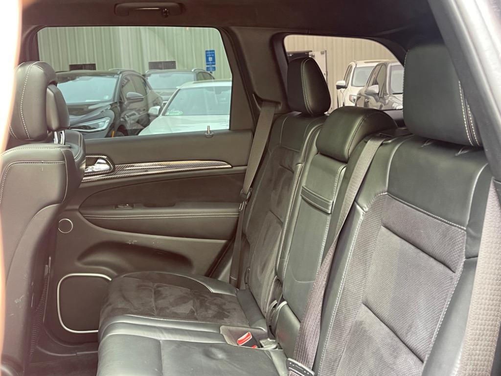 2015 Jeep Grand Cherokee SRT photo