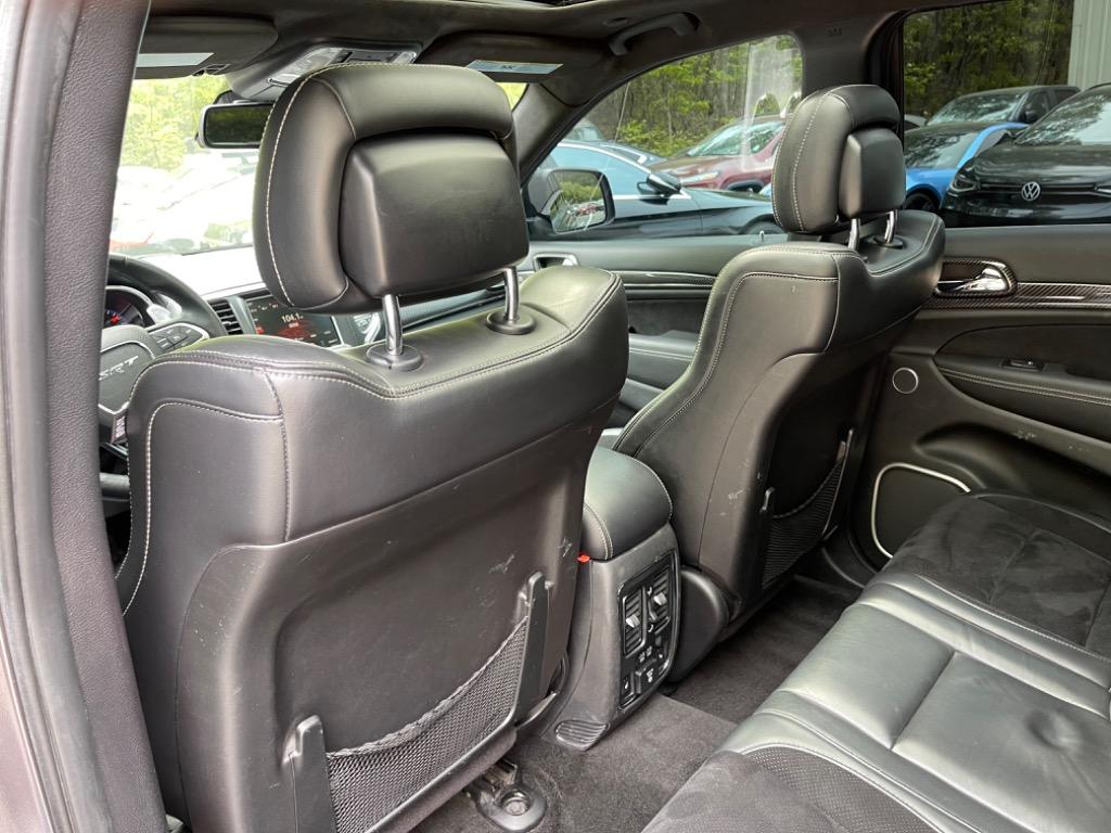 2015 Jeep Grand Cherokee SRT photo