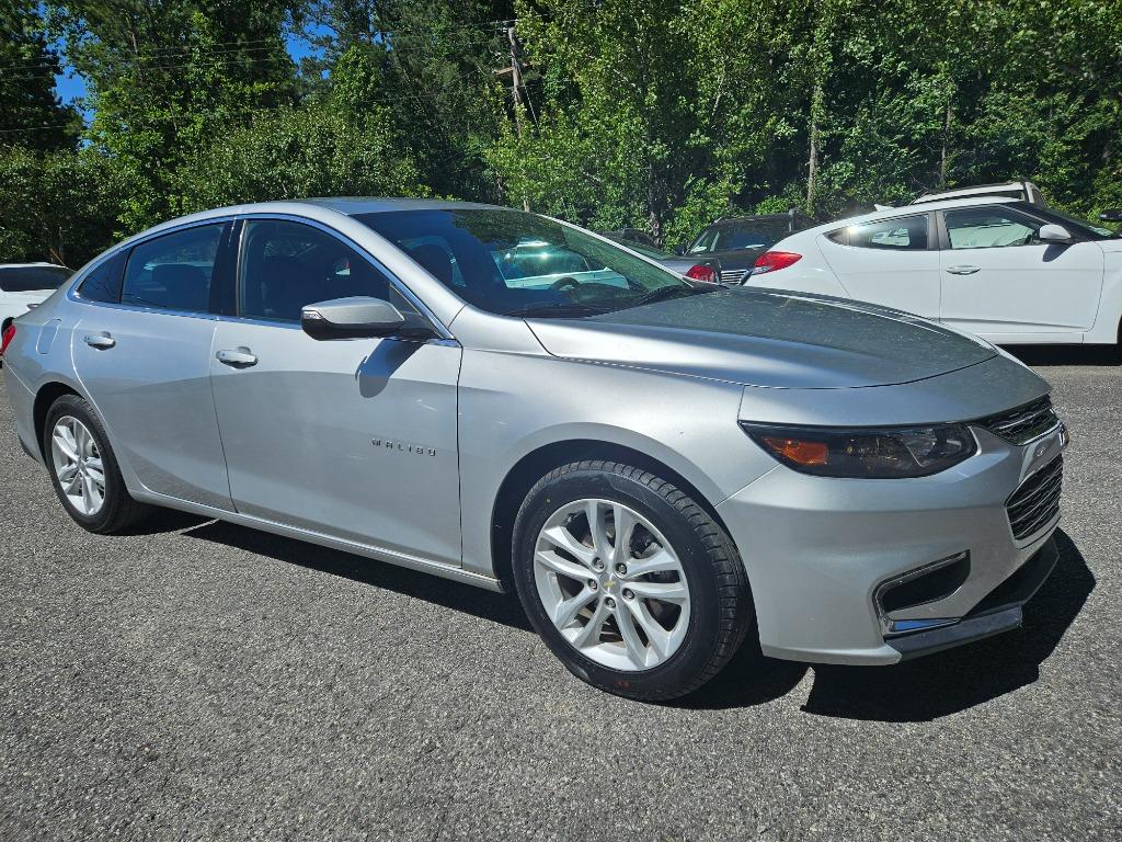 2018 Chevrolet Malibu - $13,900