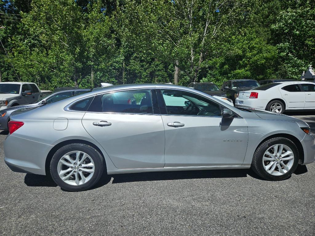 2018 Chevrolet Malibu - $13,900