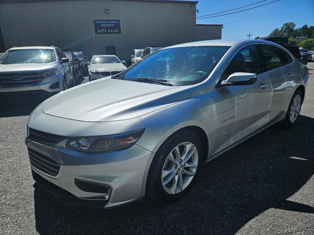 2018 Chevrolet Malibu - $13,900