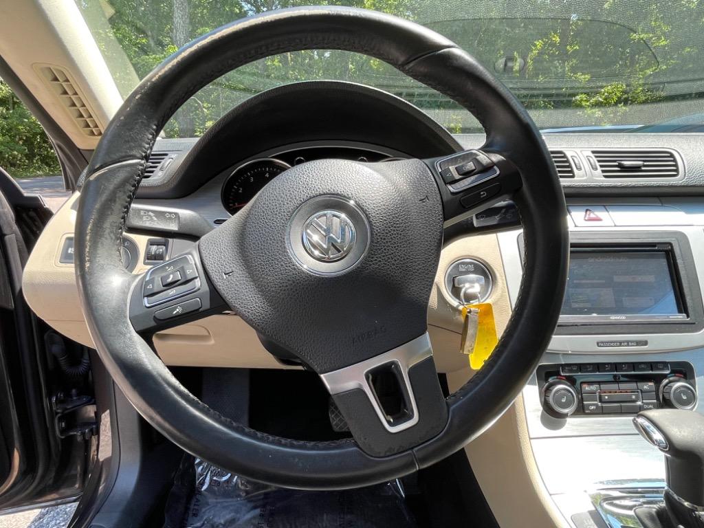 2009 Volkswagen Passat - $6,100