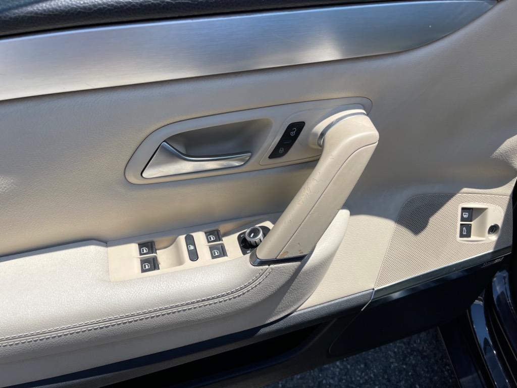 2009 Volkswagen Passat - $6,100