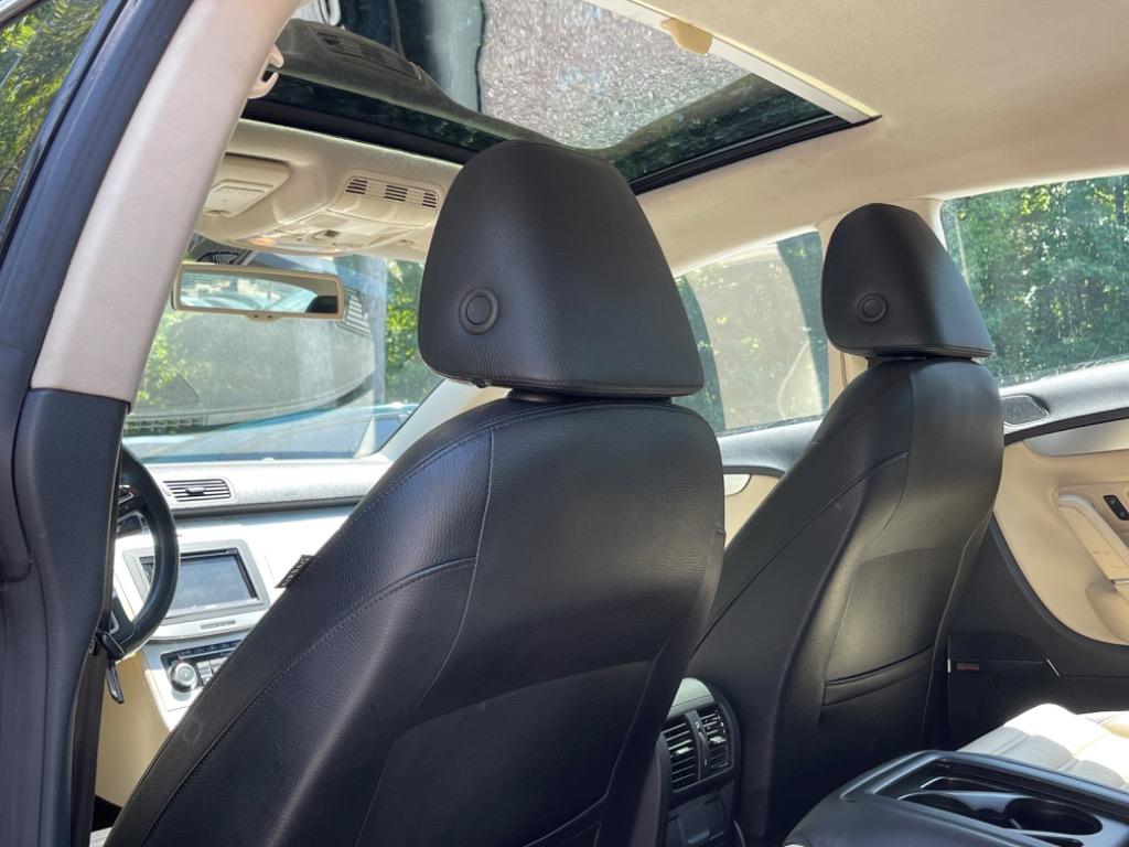 2009 Volkswagen Passat - $6,100