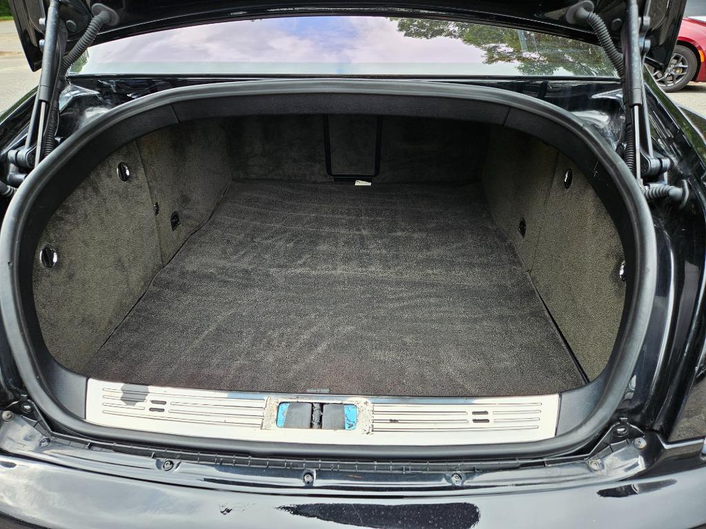 2009 Bentley MDX photo