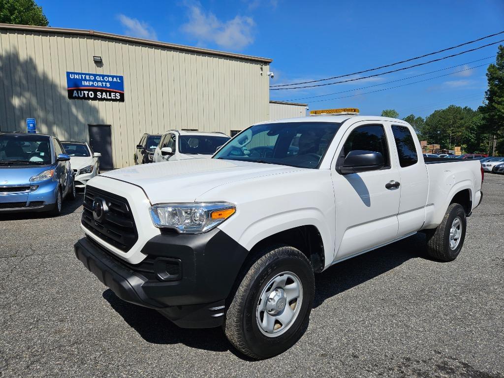 2019 Toyota Tacoma SR photo