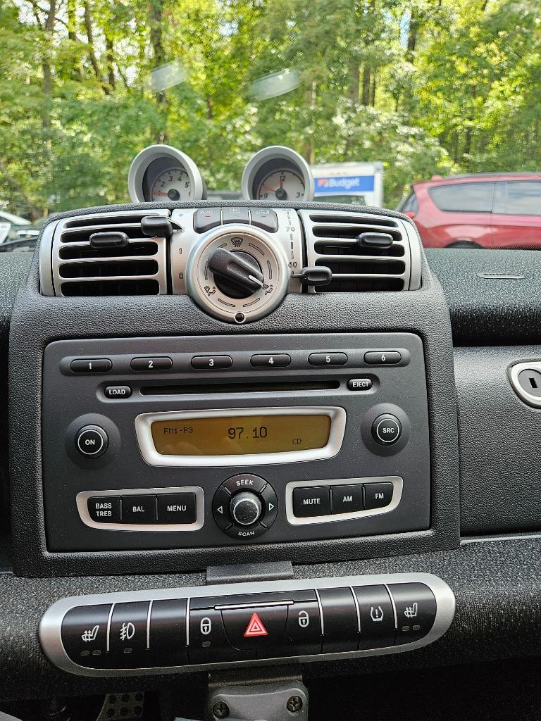 2009 smart Fortwo pure photo