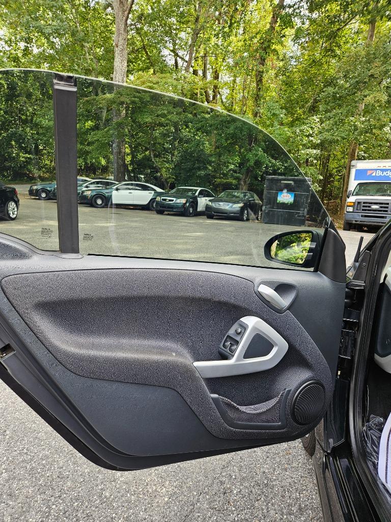 2009 smart Fortwo pure photo