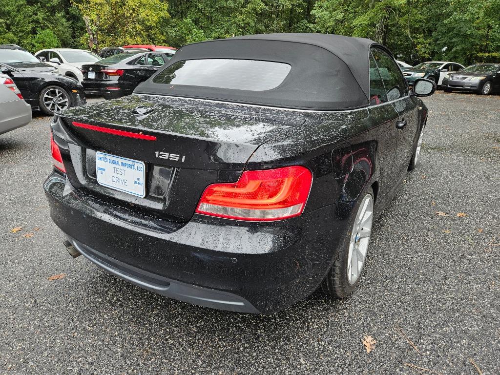 2013 BMW Legend 135i photo