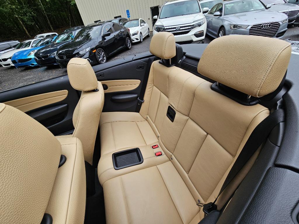 2013 BMW Legend 135i photo
