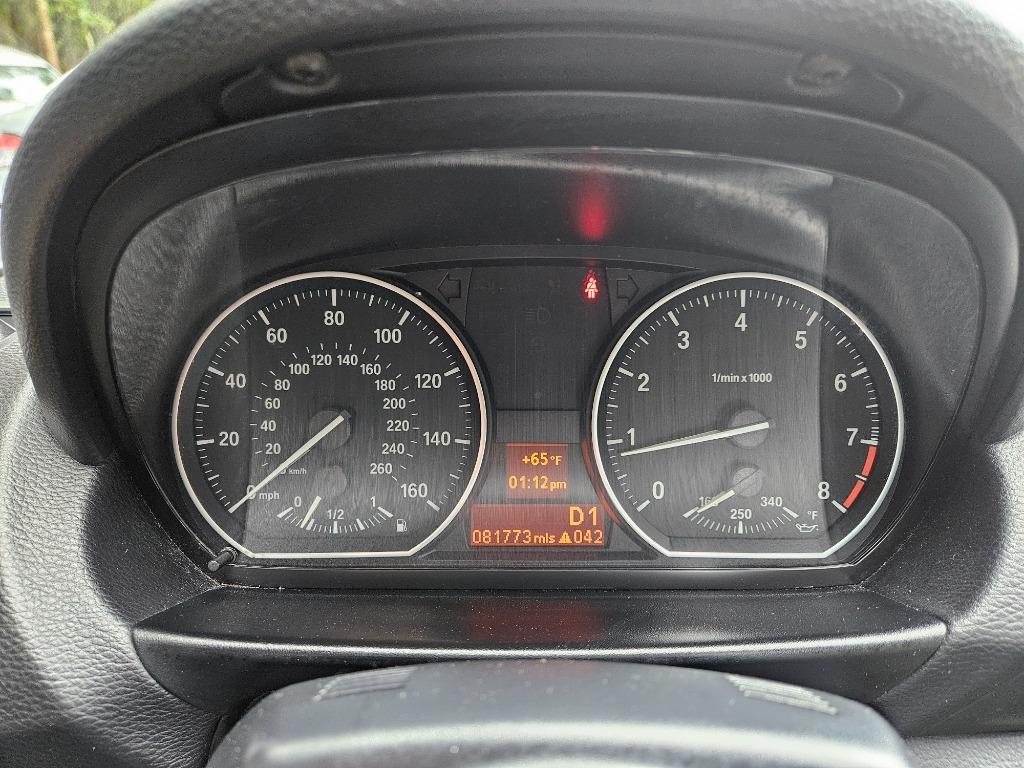 2013 BMW Legend 135i photo