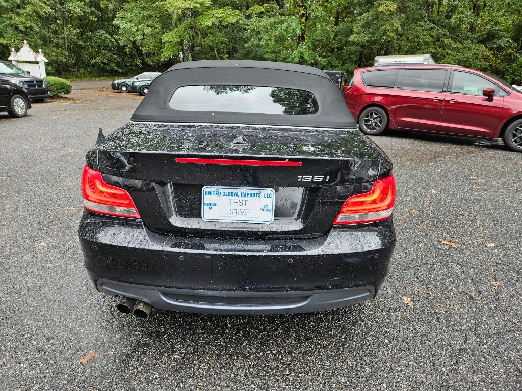 2013 BMW Legend 135i photo