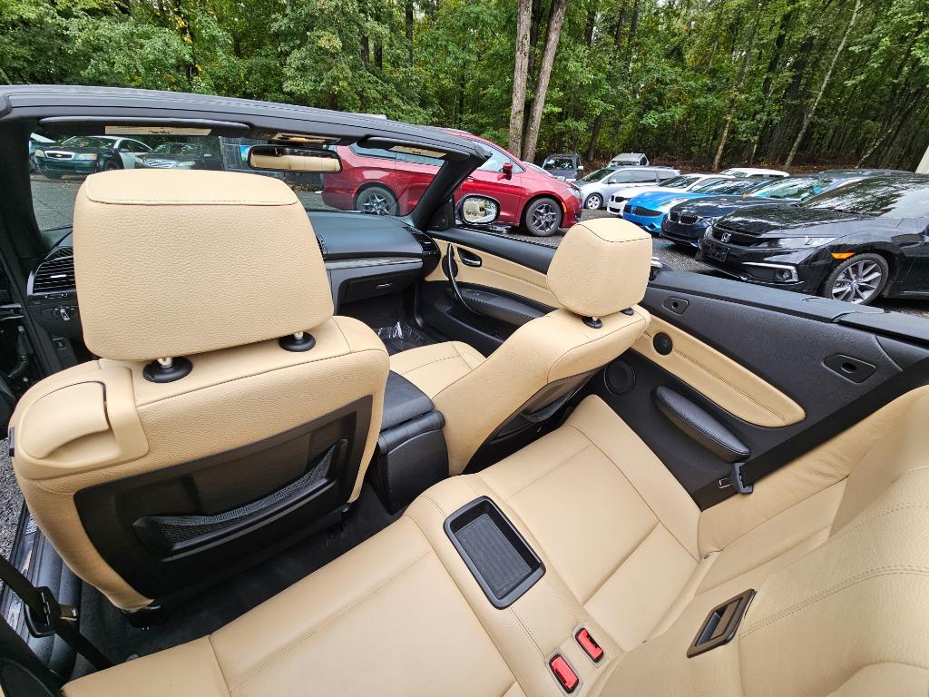 2013 BMW Legend 135i photo