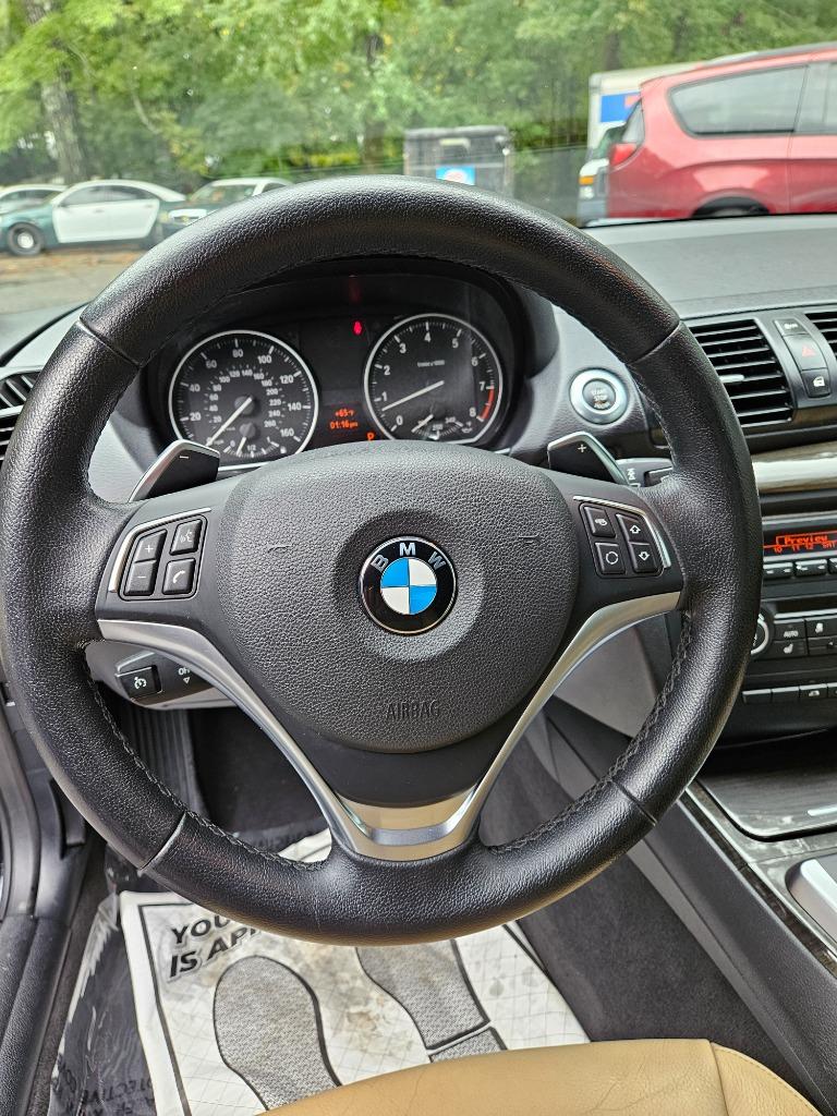 2013 BMW Legend 135i photo
