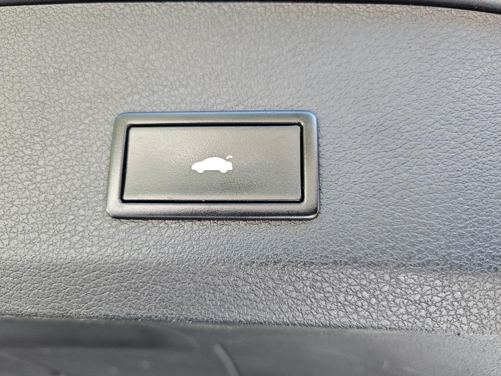 2010 Audi Q7 3.6 quattro Premium Plus photo