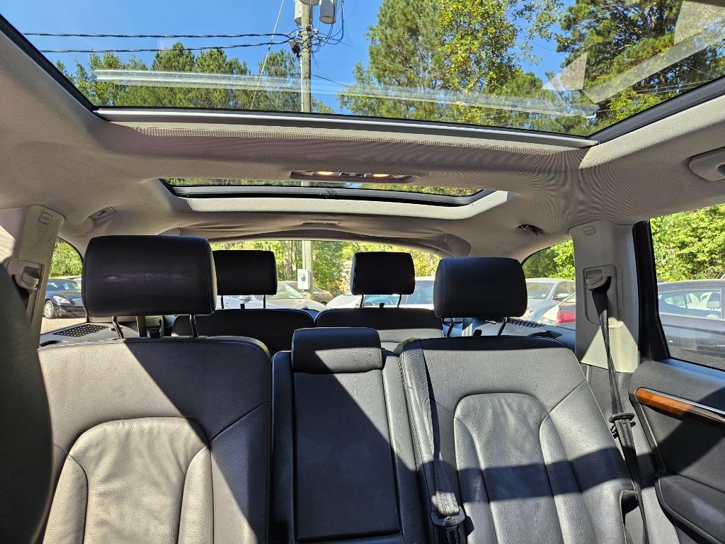 2010 Audi Q7 3.6 quattro Premium Plus photo