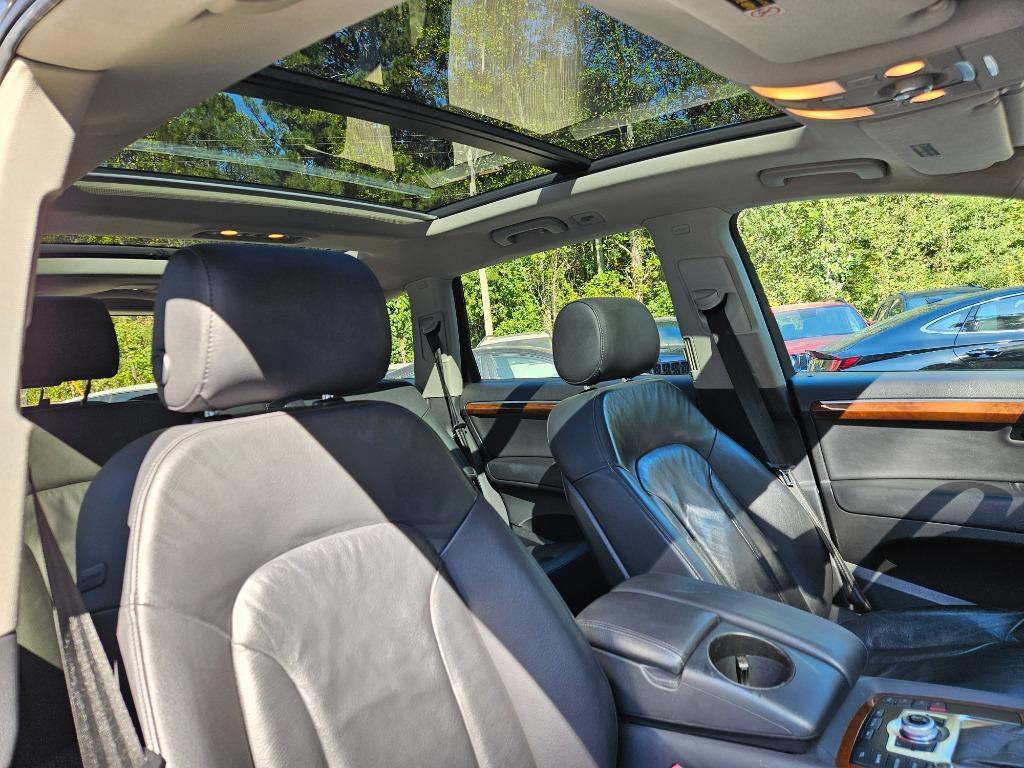 2010 Audi Q7 3.6 quattro Premium Plus photo