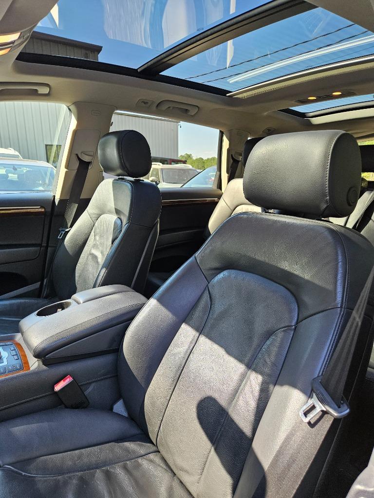 2010 Audi Q7 3.6 quattro Premium Plus photo