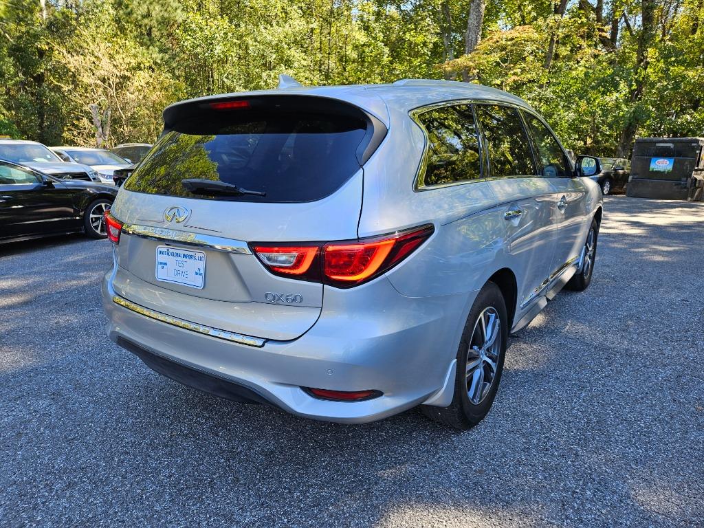 2017 Infiniti QX60  photo