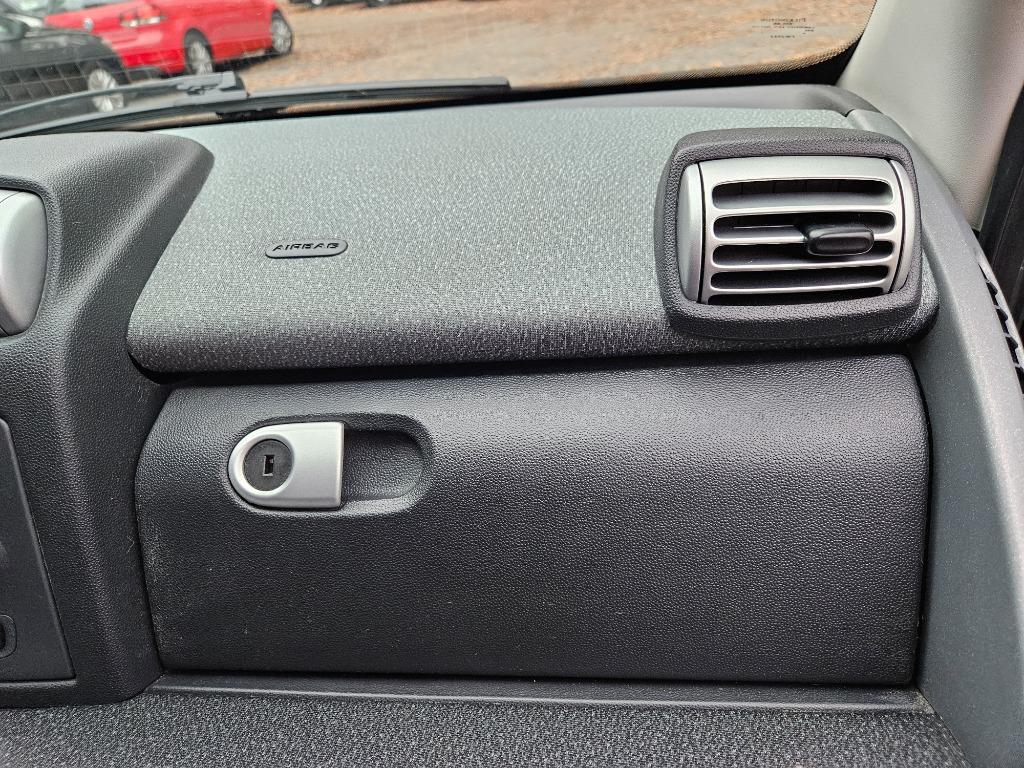 2009 smart Fortwo pure photo