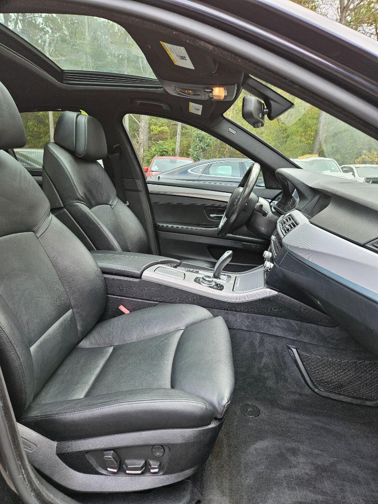 2013 BMW 550i - $10,300